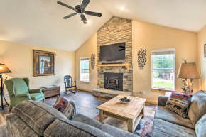 Cozy Ronald Retreat with Community Amenities!